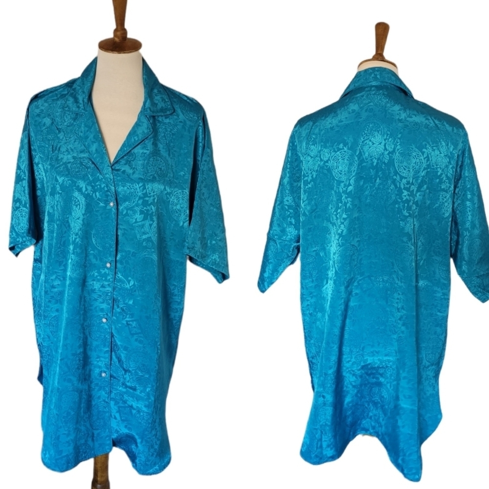 Vintage VS Gold Label Teal Damask Liquid Satin Night Shirt‎